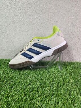 Size 9.5 - adidas Spezialist Indoor Off White Blue